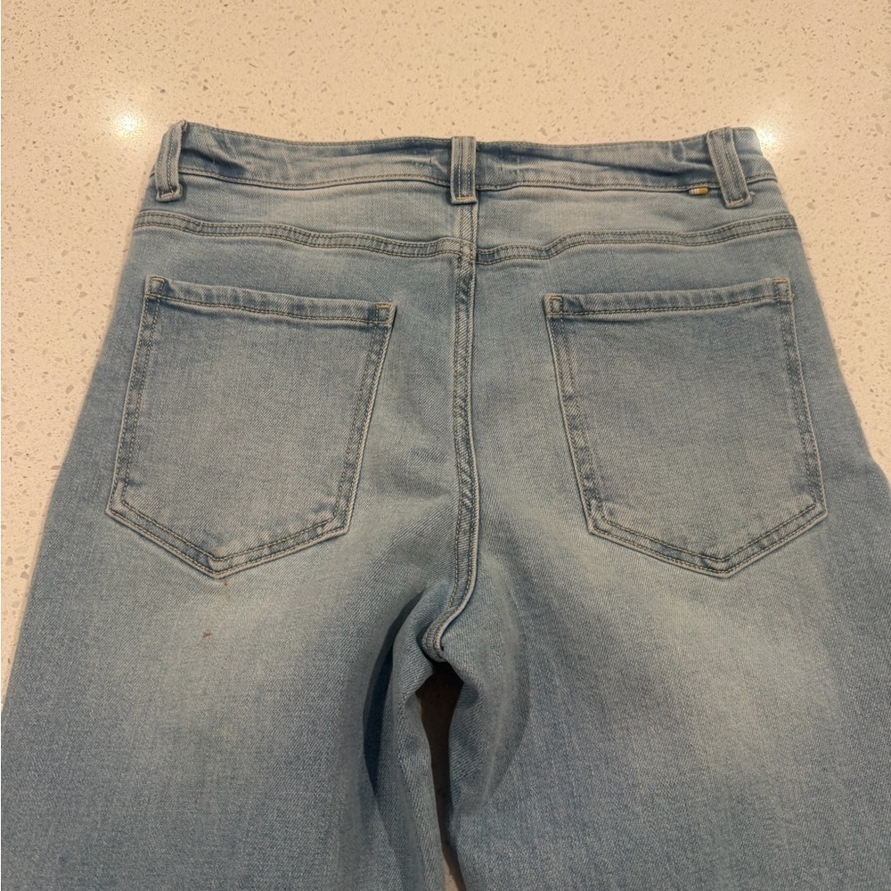 78 & Sunny Distressed Straight Leg Jeans Size 6 Light Wash Denim - Picture 8 of 8